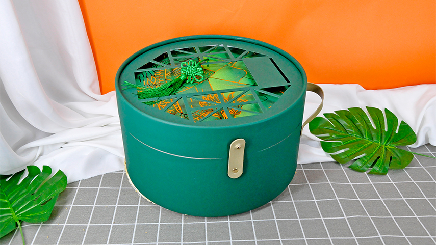 创意镂空礼盒包装